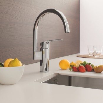 Смеситель для кухни Grohe Eurosmart 33202003